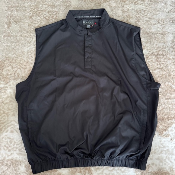 FootJoy Men's Black Sleeveless Polyester Vest 2 zip pockets Golf windbreaker XL - Picture 1 of 9
